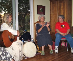 Storyteller Anne Dunn (center) with friend Patty Kakac (at left), Ashby MN, Aug 31, 2013